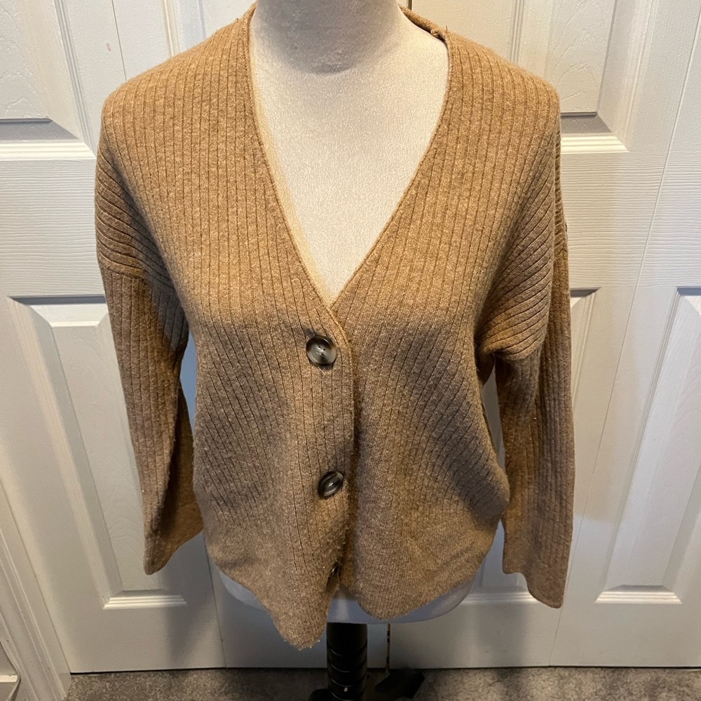 Madewell size S Oversized Women's Tan Button-Up Sweater - Picture 13 of 16